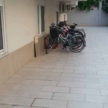City Kleopatra Apartment *